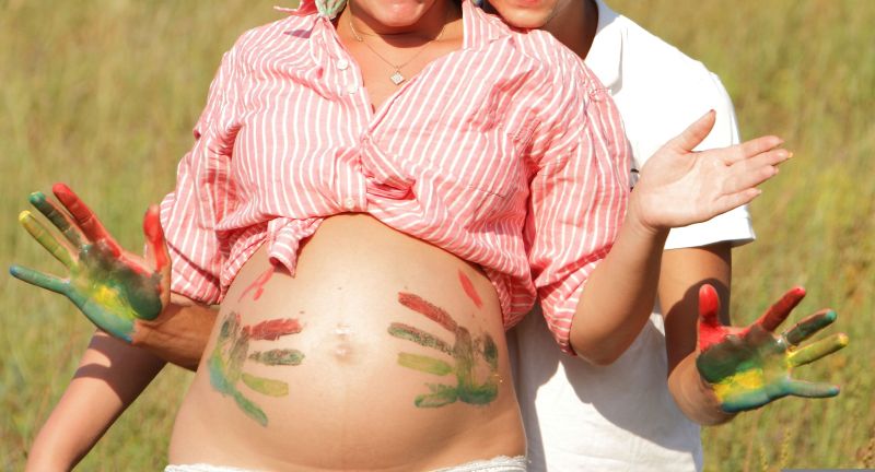 Babybauchshooting Göppingen – Schwangerschaftsfotografie Sascha Blei